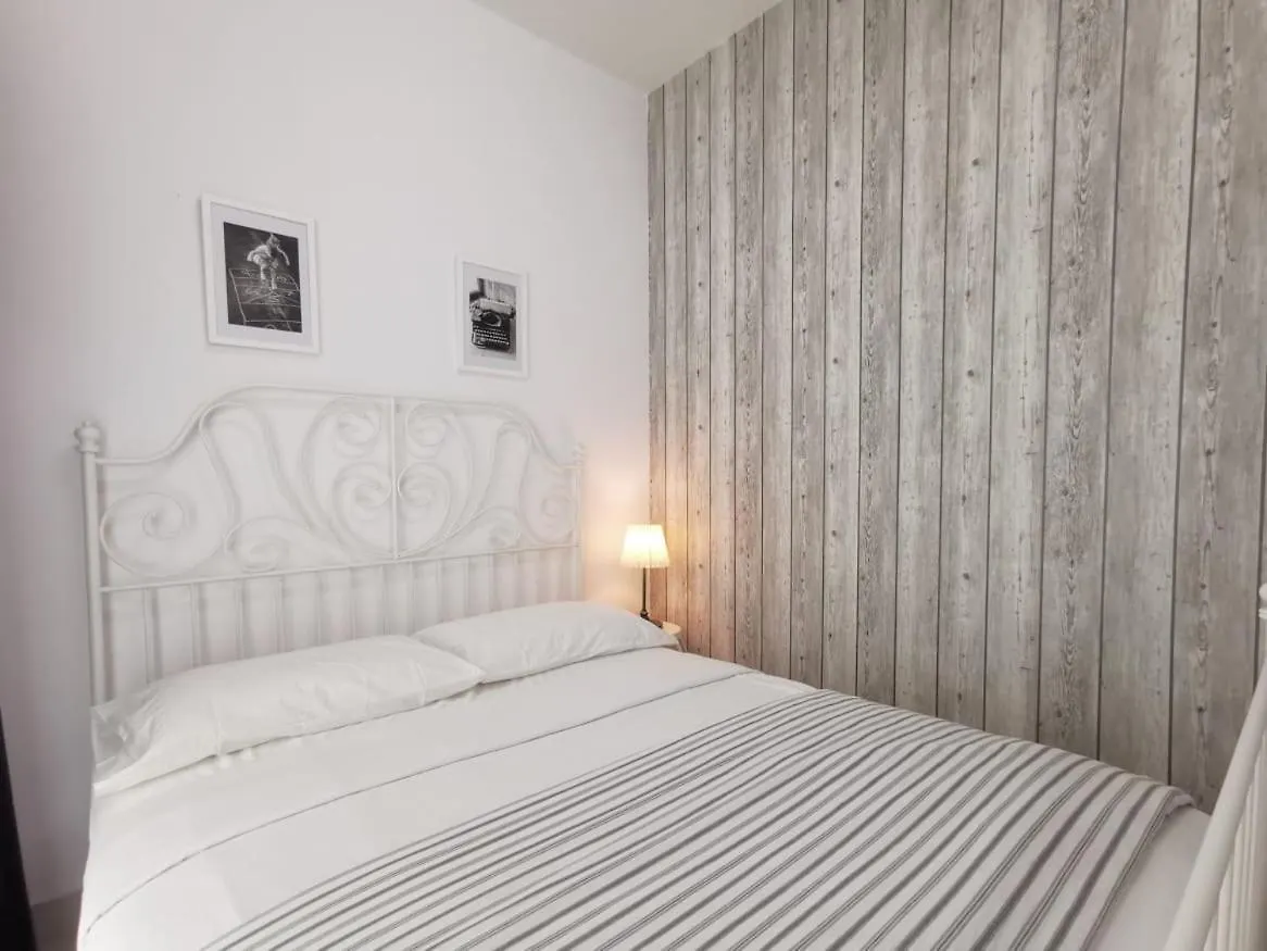 Fascinating Seaview Apartment At Maritime Penang Jelutong Malaysia